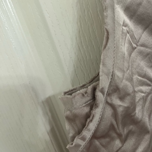 Vince silk tank top size xsmall rough edge champagne silk - Picture 3 of 3